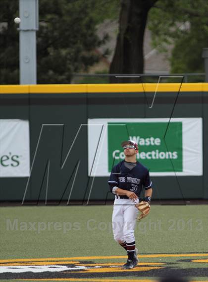 Thumbnail 1 in Seaman vs Shawnee Heights (KSHSAA 5A Semifinal) photogallery.