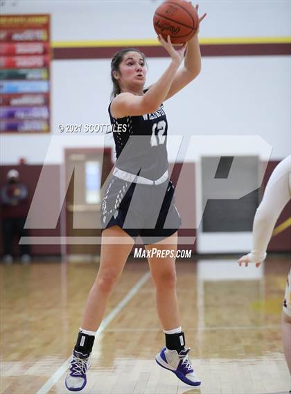 Thumbnail 3 in Wellington School vs Berne Union (OHSAA D4 Sectional Playoff) photogallery.