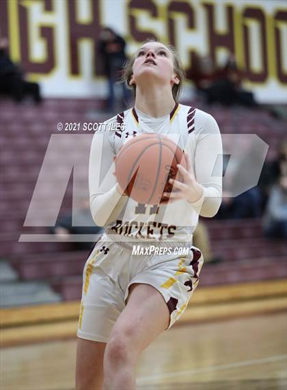 Thumbnail 2 in Wellington School vs Berne Union (OHSAA D4 Sectional Playoff) photogallery.