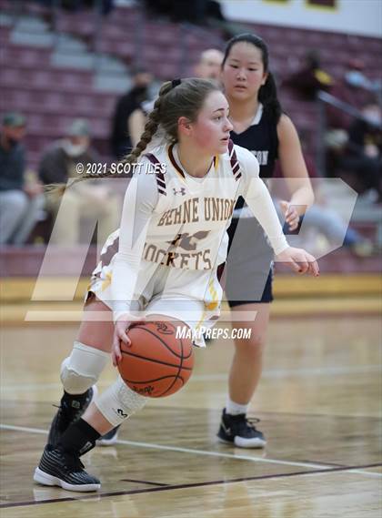 Thumbnail 1 in Wellington School vs Berne Union (OHSAA D4 Sectional Playoff) photogallery.