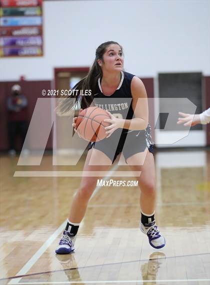 Thumbnail 2 in Wellington School vs Berne Union (OHSAA D4 Sectional Playoff) photogallery.