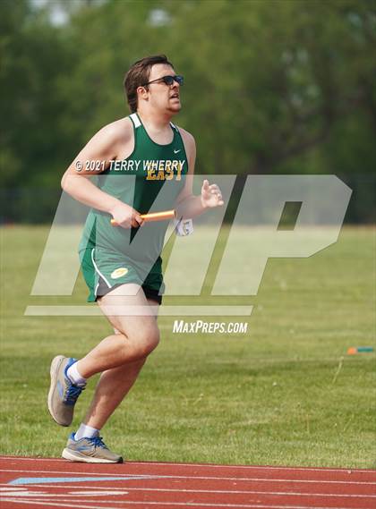 Thumbnail 1 in West Seneca East @ Cheektowaga Central photogallery.