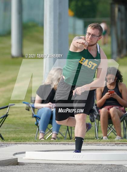 Thumbnail 1 in West Seneca East @ Cheektowaga Central photogallery.