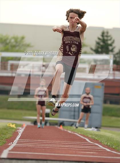 Thumbnail 3 in West Seneca East @ Cheektowaga Central photogallery.