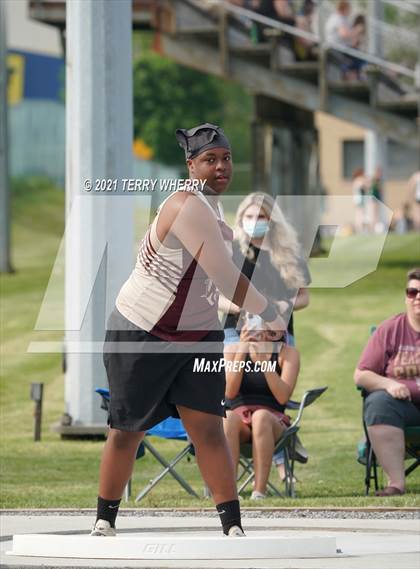 Thumbnail 1 in West Seneca East @ Cheektowaga Central photogallery.