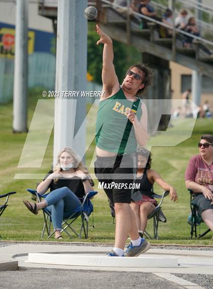 Thumbnail 2 in West Seneca East @ Cheektowaga Central photogallery.