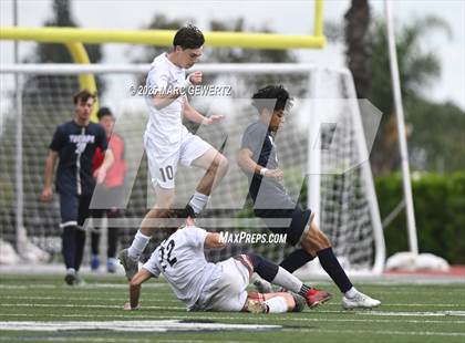 Thumbnail 2 in Laguna Beach vs. Yucaipa (CIF-SS Division 4 Final) photogallery.