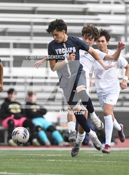 Thumbnail 2 in Laguna Beach vs. Yucaipa (CIF-SS Division 4 Final) photogallery.