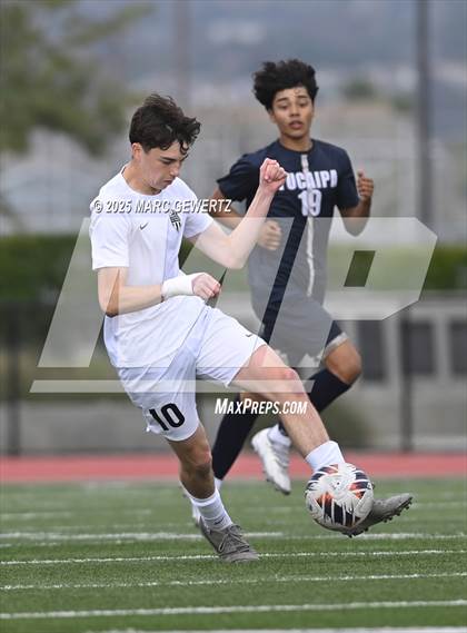 Thumbnail 2 in Laguna Beach vs. Yucaipa (CIF-SS Division 4 Final) photogallery.