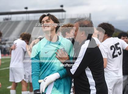Thumbnail 2 in Laguna Beach vs. Yucaipa (CIF-SS Division 4 Final) photogallery.