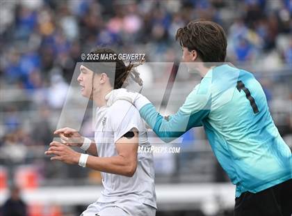 Thumbnail 3 in Laguna Beach vs. Yucaipa (CIF-SS Division 4 Final) photogallery.