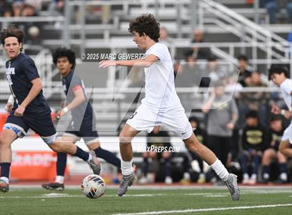 Thumbnail 2 in Laguna Beach vs. Yucaipa (CIF-SS Division 4 Final) photogallery.