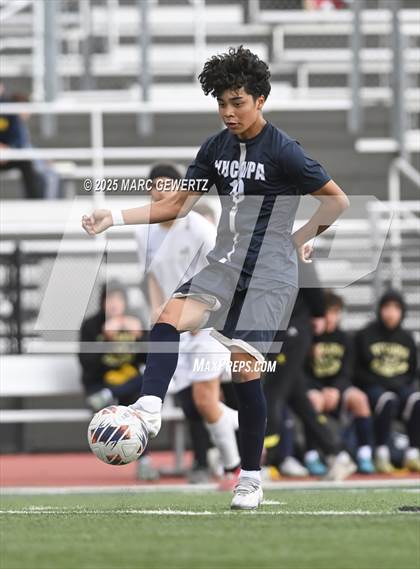 Thumbnail 1 in Laguna Beach vs. Yucaipa (CIF-SS Division 4 Final) photogallery.
