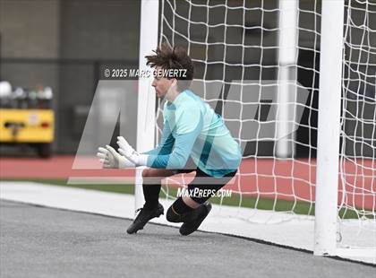 Thumbnail 1 in Laguna Beach vs. Yucaipa (CIF-SS Division 4 Final) photogallery.