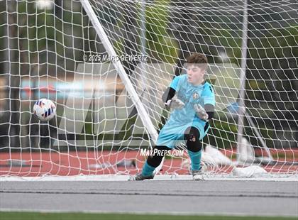 Thumbnail 2 in Laguna Beach vs. Yucaipa (CIF-SS Division 4 Final) photogallery.