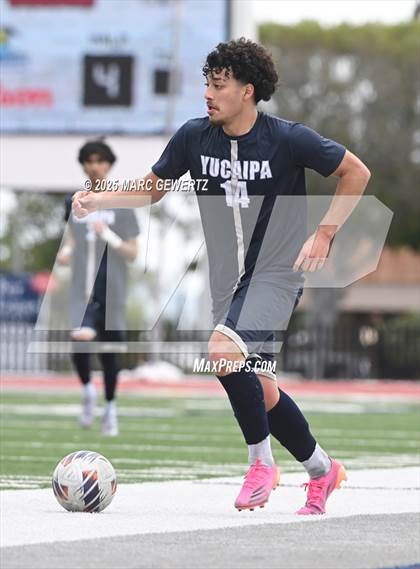 Thumbnail 3 in Laguna Beach vs. Yucaipa (CIF-SS Division 4 Final) photogallery.