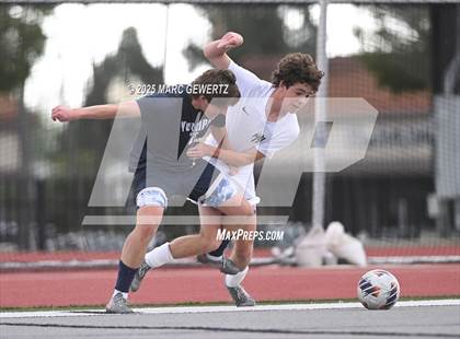 Thumbnail 2 in Laguna Beach vs. Yucaipa (CIF-SS Division 4 Final) photogallery.