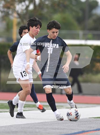 Thumbnail 2 in Laguna Beach vs. Yucaipa (CIF-SS Division 4 Final) photogallery.