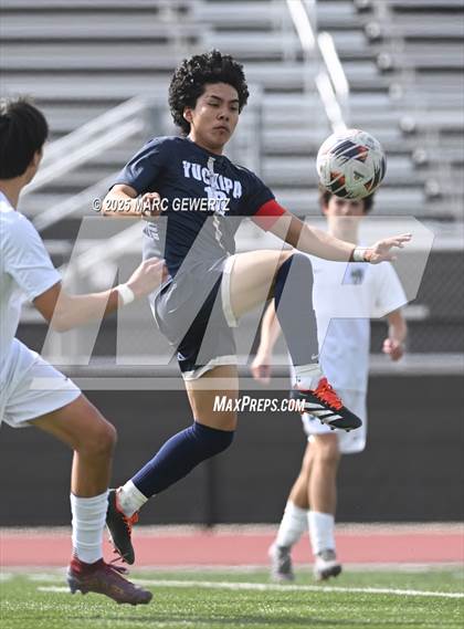 Thumbnail 1 in Laguna Beach vs. Yucaipa (CIF-SS Division 4 Final) photogallery.