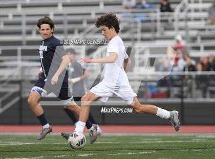 Thumbnail 1 in Laguna Beach vs. Yucaipa (CIF-SS Division 4 Final) photogallery.