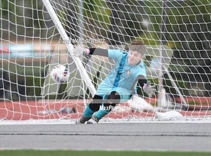 Thumbnail 1 in Laguna Beach vs. Yucaipa (CIF-SS Division 4 Final) photogallery.