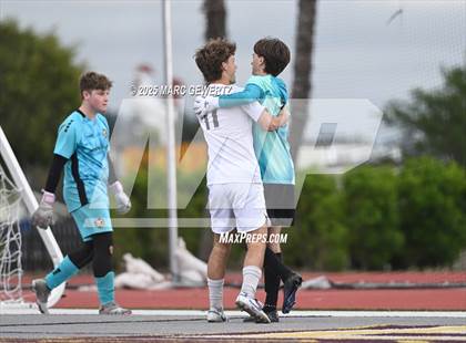 Thumbnail 2 in Laguna Beach vs. Yucaipa (CIF-SS Division 4 Final) photogallery.