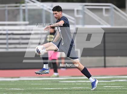 Thumbnail 3 in Laguna Beach vs. Yucaipa (CIF-SS Division 4 Final) photogallery.