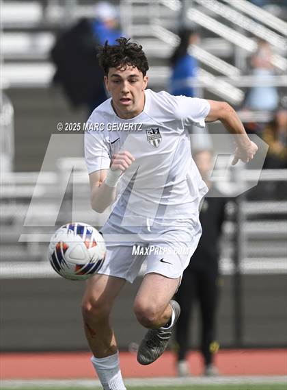 Thumbnail 1 in Laguna Beach vs. Yucaipa (CIF-SS Division 4 Final) photogallery.
