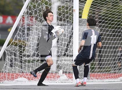 Thumbnail 3 in Laguna Beach vs. Yucaipa (CIF-SS Division 4 Final) photogallery.