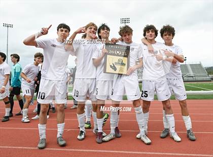Thumbnail 1 in Laguna Beach vs. Yucaipa (CIF-SS Division 4 Final) photogallery.
