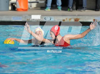 Thumbnail 2 in San Clemente vs. Los Osos (Newport Holiday Cup) photogallery.