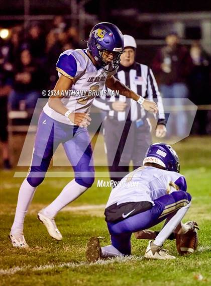 Thumbnail 1 in Los Molinos @ Maxwell (CIF NS D5 Final) photogallery.
