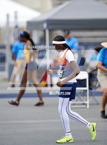 Thumbnail 3 in FHSAA Class 4A Final (High Jump) photogallery.