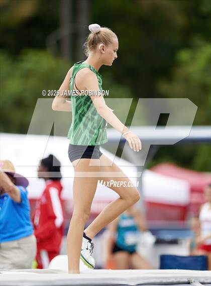 Thumbnail 2 in FHSAA Class 4A Final (High Jump) photogallery.