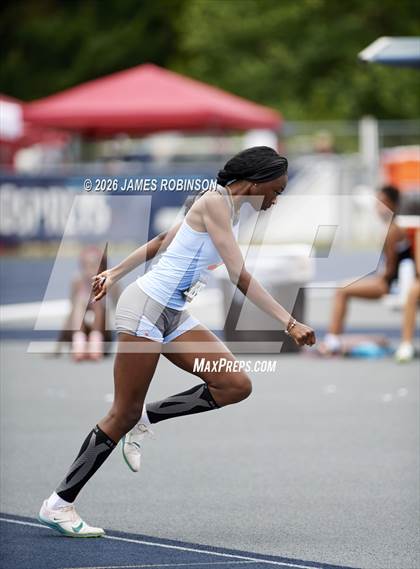 Thumbnail 1 in FHSAA Class 4A Final (High Jump) photogallery.