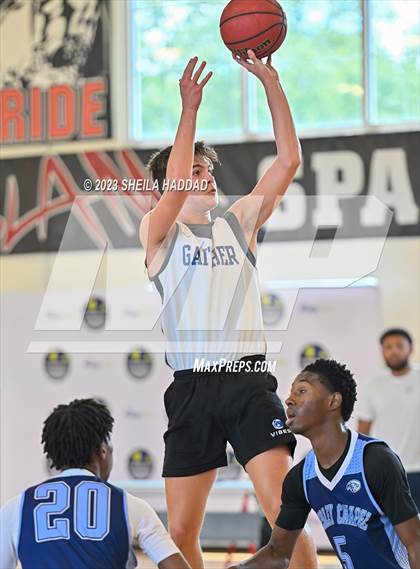 Thumbnail 2 in Wesley Chapel vs Gaither (The Hoop Vibe Preseason League) photogallery.