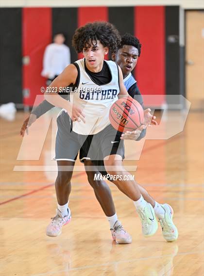 Thumbnail 2 in Wesley Chapel vs Gaither (The Hoop Vibe Preseason League) photogallery.