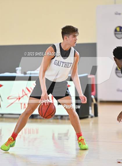 Thumbnail 1 in Wesley Chapel vs Gaither (The Hoop Vibe Preseason League) photogallery.