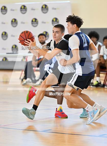 Thumbnail 1 in Wesley Chapel vs Gaither (The Hoop Vibe Preseason League) photogallery.