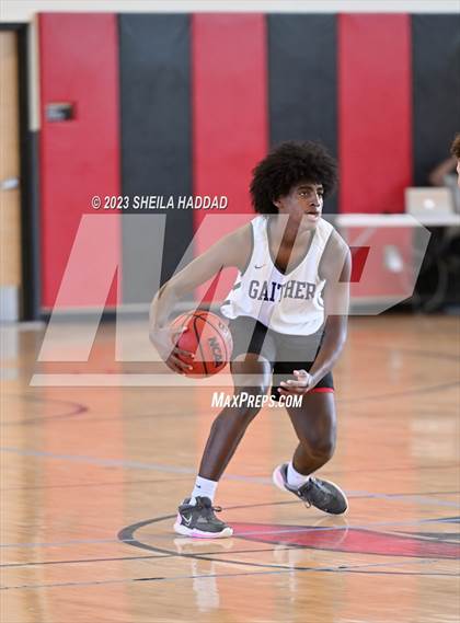 Thumbnail 3 in Wesley Chapel vs Gaither (The Hoop Vibe Preseason League) photogallery.