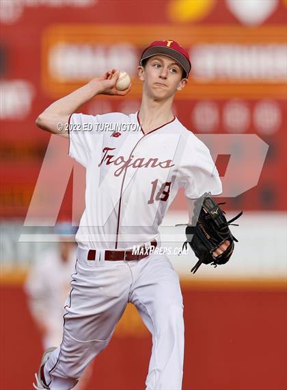 Thumbnail 3 in Walton @ Lassiter photogallery.