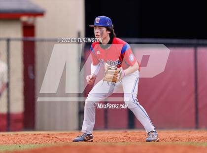 Thumbnail 1 in Walton @ Lassiter photogallery.