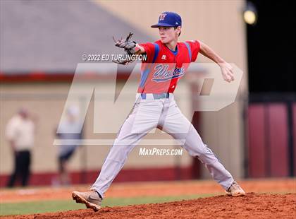 Thumbnail 1 in Walton @ Lassiter photogallery.