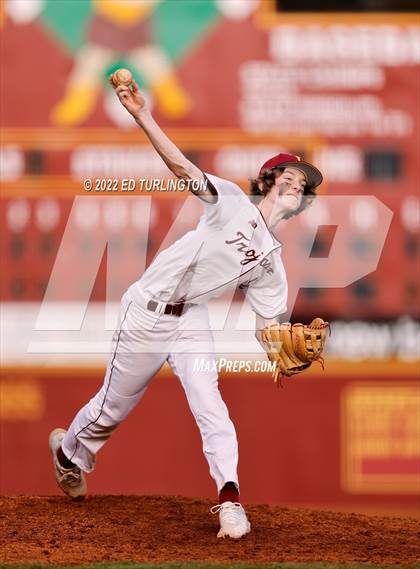 Thumbnail 3 in Walton @ Lassiter photogallery.
