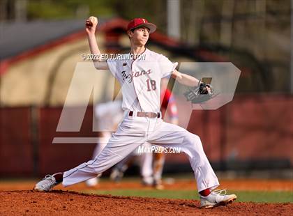 Thumbnail 3 in Walton @ Lassiter photogallery.