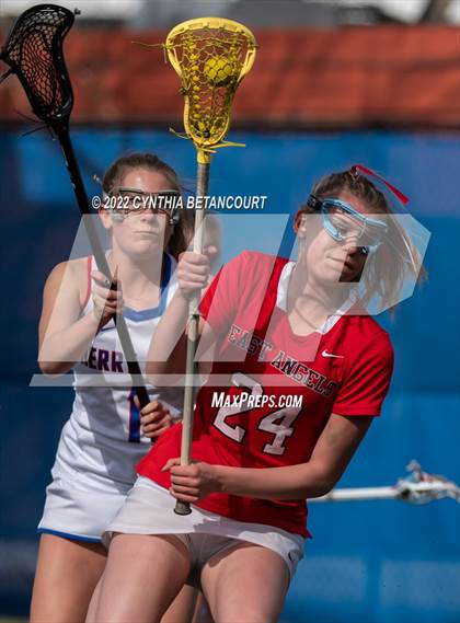 Thumbnail 2 in Cherry Creek vs Denver East photogallery.