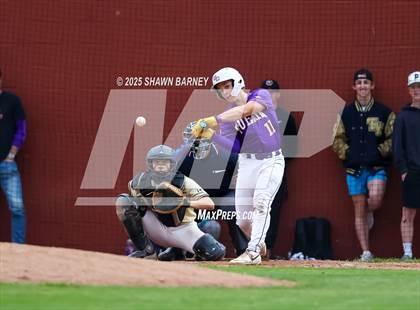 Thumbnail 3 in Guerin Catholic vs. Lebanon IHSAA Class 3A S25 Sectionals First Round photogallery.