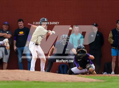 Thumbnail 1 in Guerin Catholic vs. Lebanon IHSAA Class 3A S25 Sectionals First Round photogallery.