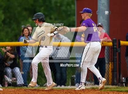 Thumbnail 3 in Guerin Catholic vs. Lebanon IHSAA Class 3A S25 Sectionals First Round photogallery.