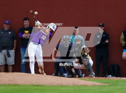 Thumbnail 3 in Guerin Catholic vs. Lebanon IHSAA Class 3A S25 Sectionals First Round photogallery.